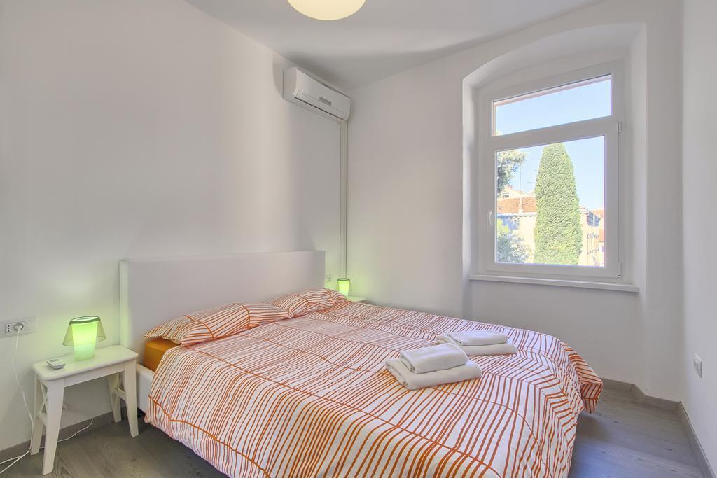 Apartment Spagnolo City 풀라 객실 사진